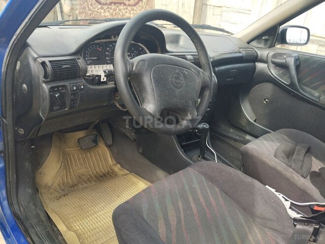 Opel Astra 1997, 410,000 km - 1.8 l - Bakı