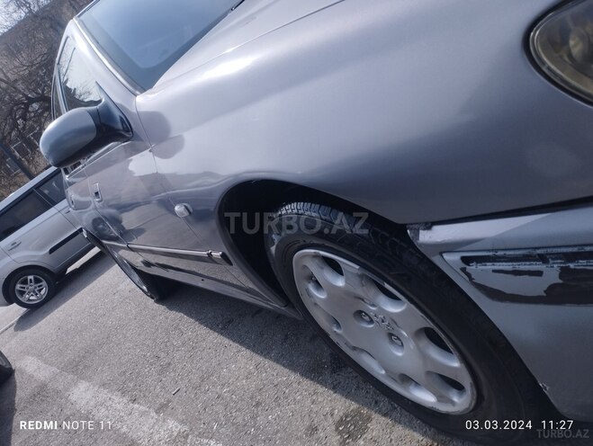 Peugeot 406 2002, 320,000 km - 2.0 l - Bakı