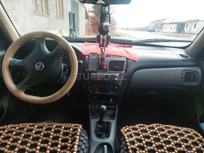 Nissan Sunny 2003, 400,000 km - 1.6 l - Sabirabad