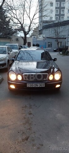 Mercedes E 220 2002, 377,155 km - 2.2 л - Bakı