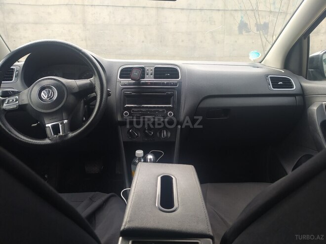 Volkswagen Polo 2012, 249,000 km - 1.6 l - Xırdalan