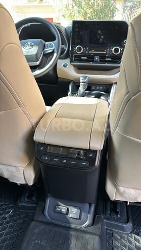 Toyota Highlander 2023, 9,000 km - 2.0 l - Bakı