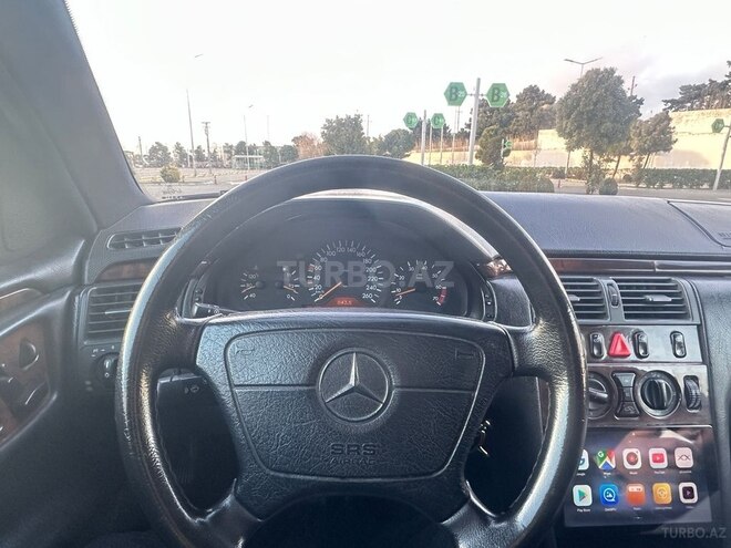 Mercedes E 280 1997, 250,000 km - 2.8 л - Bakı