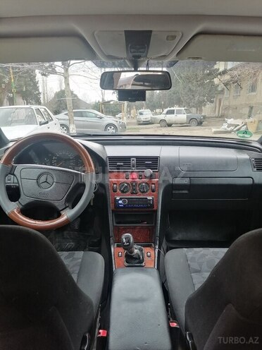 Mercedes C 180 1998, 319,000 km - 1.8 л - Gəncə