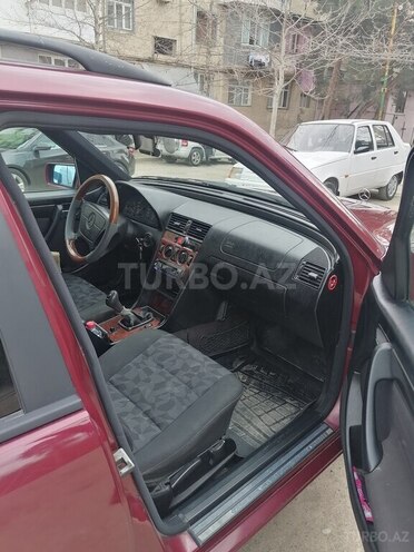 Mercedes C 180 1998, 319,000 km - 1.8 л - Gəncə