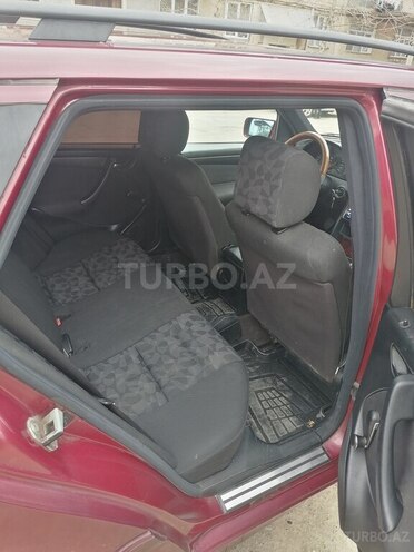 Mercedes C 180 1998, 319,000 km - 1.8 л - Gəncə