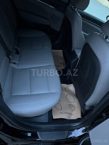 Hyundai Elantra 2016, 104,000 km - 2.0 l - Bakı