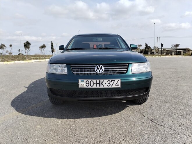 Volkswagen Passat 1997, 185,780 km - 1.8 л - Bakı
