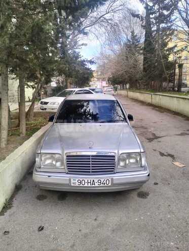 Mercedes E 200 1995, 295,000 km - 2.0 l - Bakı