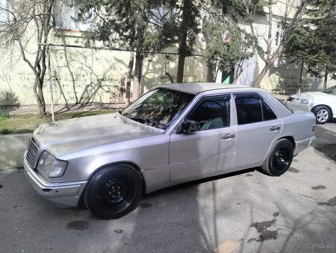 Mercedes E 200 1995, 295,000 km - 2.0 l - Bakı
