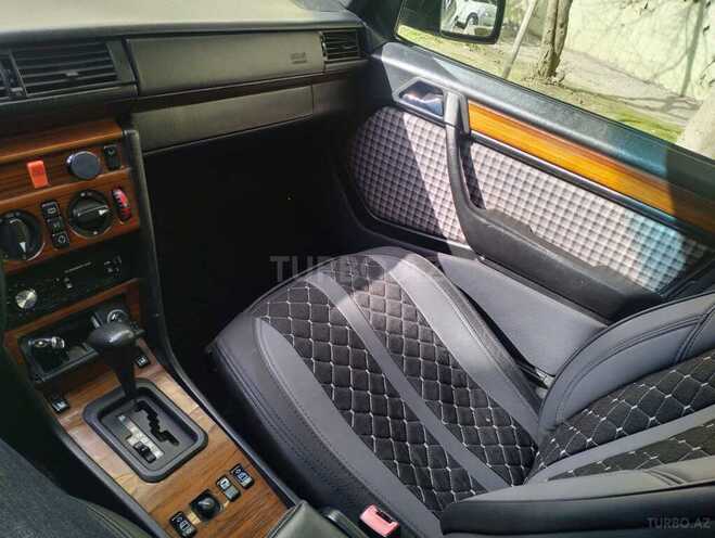 Mercedes E 200 1995, 295,000 km - 2.0 l - Bakı