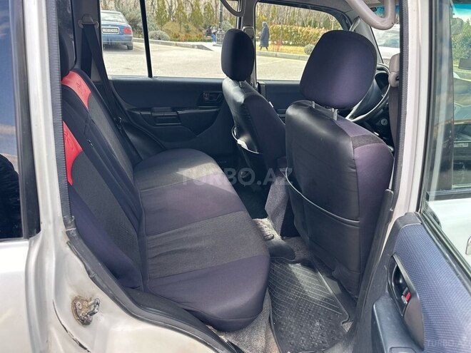 Mitsubishi Pajero io 2000, 200,000 km - 2.0 l - Bakı