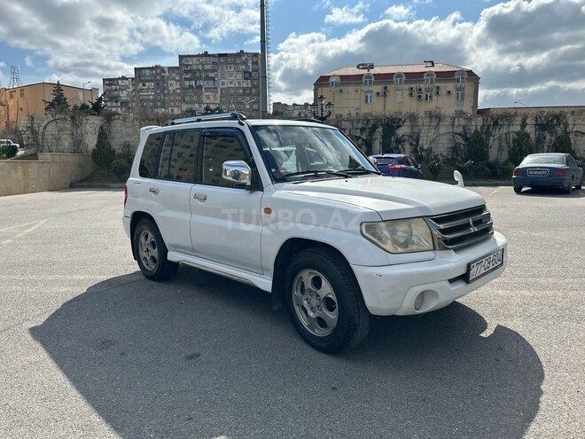 Mitsubishi Pajero io 2000, 200,000 km - 2.0 l - Bakı