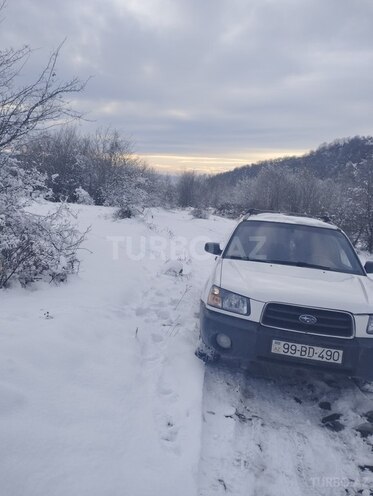 Subaru Forester 2004, 276,242 km - 2.5 l - İsmayıllı