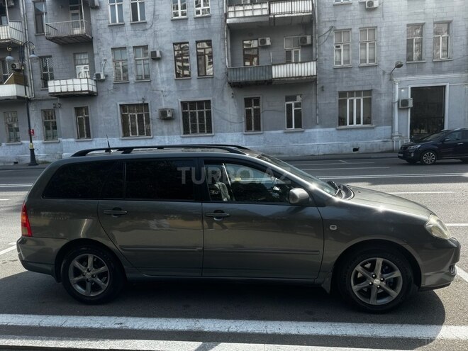Toyota Corolla 2006, 295,000 km - 1.4 l - Bakı