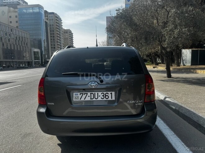 Toyota Corolla 2006, 295,000 km - 1.4 l - Bakı