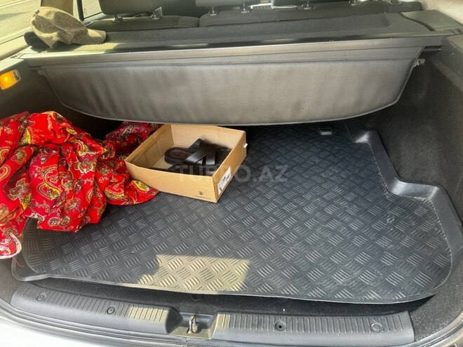 Toyota Corolla 2006, 295,000 km - 1.4 l - Bakı