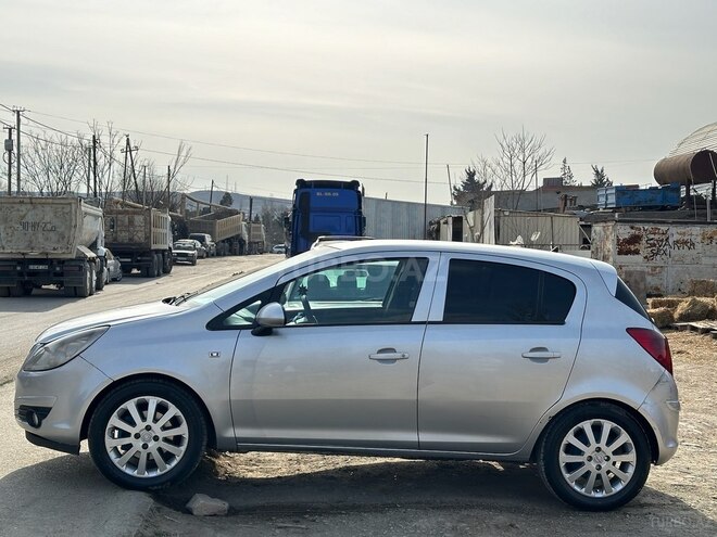 Opel Corsa 2008, 265,761 km - 1.3 l - Bakı