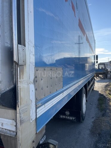 Mercedes Axor 1829 2010, 795,946 km - 6.4 l - Şamaxı
