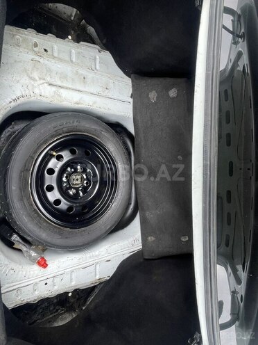 LADA (VAZ) Priora 2011, 330,000 km - 1.6 l - Gəncə