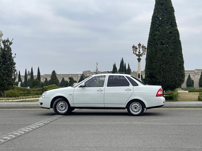 LADA (VAZ) Priora 2011, 330,000 km - 1.6 l - Gəncə