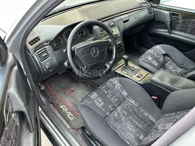 Mercedes E 200 1997, 314,000 km - 2.0 l - Bakı