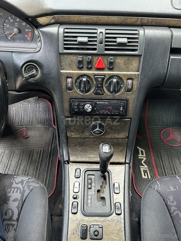 Mercedes E 200 1997, 314,000 km - 2.0 l - Bakı
