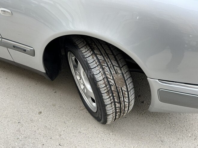 Mercedes E 200 1997, 314,000 km - 2.0 l - Bakı