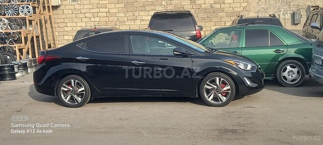 Hyundai Elantra 2014, 70,000 km - 1.8 л - Bakı