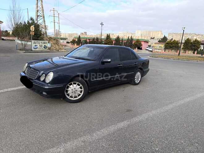 Mercedes E 220 2000, 390,000 km - 2.2 l - Bakı