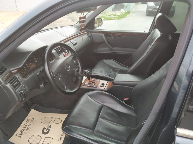 Mercedes E 220 2000, 390,000 km - 2.2 l - Bakı