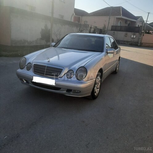 Mercedes E 220 1999, 342,553 km - 2.2 l - Bakı