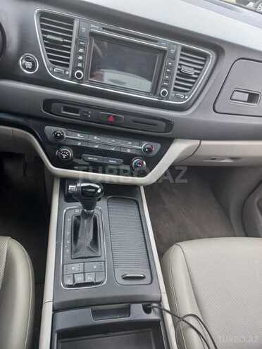 Kia Carnival 2015, 103,120 km - 2.2 l - Gəncə