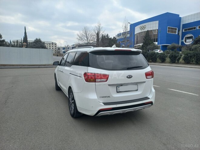 Kia Carnival 2015, 103,120 km - 2.2 l - Gəncə