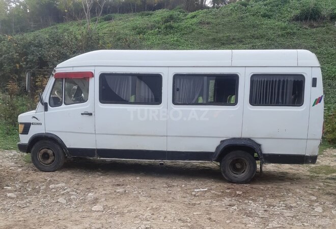 Mercedes  1990, 400,000 km - 2.9 l - Şabran