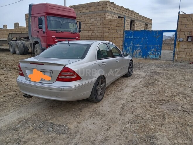 Mercedes C 320 2000, 662,179 km - 3.2 l - Bakı