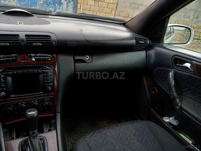 Mercedes C 320 2000, 662,179 km - 3.2 l - Bakı