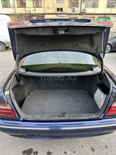 Mercedes E 270 1999, 587,000 km - 2.7 l - Bakı