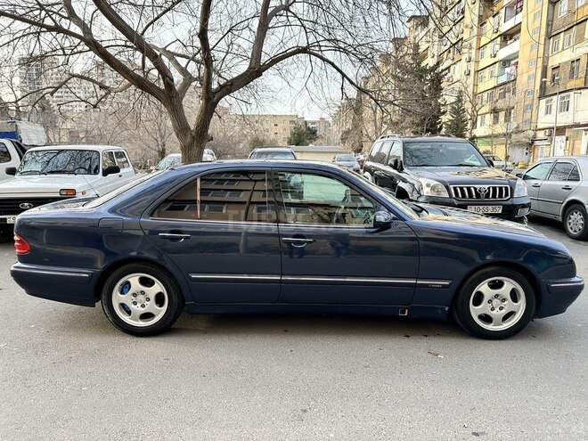 Mercedes E 270 1999, 587,000 km - 2.7 l - Bakı