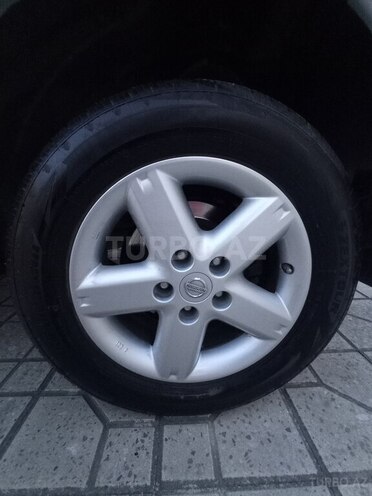 Nissan X-Trail 2010, 298,000 km - 2.5 l - Siyəzən