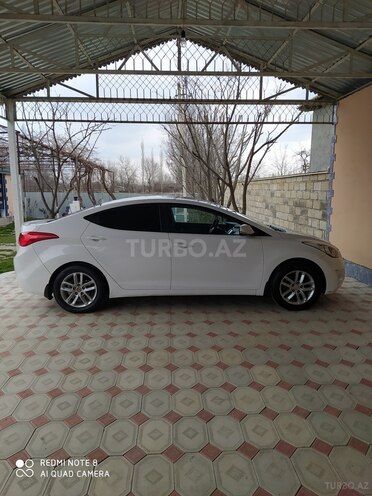 Hyundai Elantra 2012, 220,000 km - 1.6 l - Ağdaş