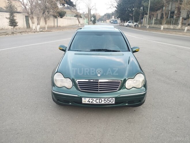 Mercedes C 220 2001, 285,000 km - 2.2 л - Sumqayıt