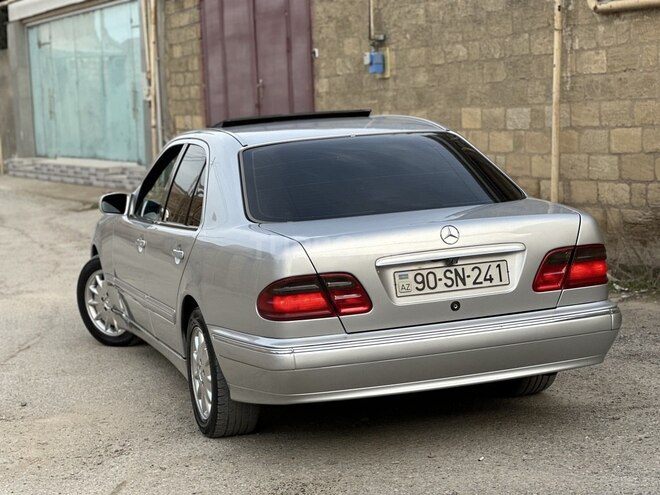 Mercedes E 270 2001, 500,000 km - 2.7 l - Bakı