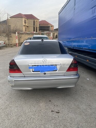 Mercedes C 180 1999, 439,000 km - 1.8 l - Bakı