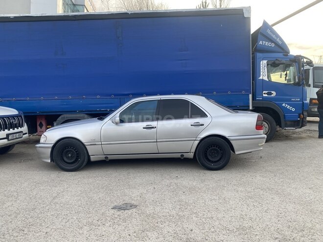 Mercedes C 180 1999, 439,000 km - 1.8 l - Bakı
