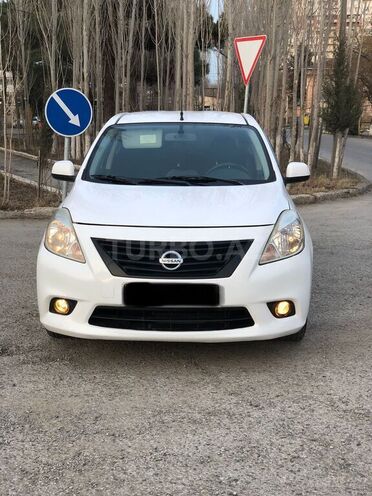Nissan Sunny 2013, 210,000 km - 1.2 l - Bakı