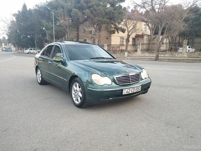Mercedes C 240 2001, 285,000 km - 2.4 л - Sumqayıt