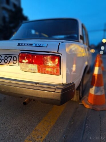 LADA (VAZ) 2107 2010, 99,000 km - 1.6 л - Bakı