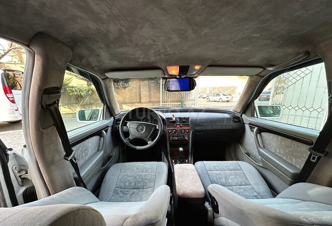 Mercedes C 200 1997, 252,000 km - 2.0 l - Bakı