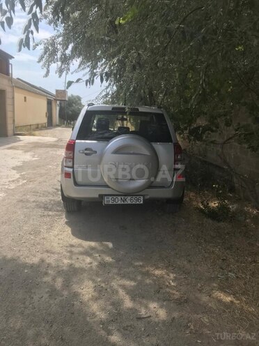 Suzuki Grand Vitara 2010, 22,000 km - 2.4 l - Beyləqan